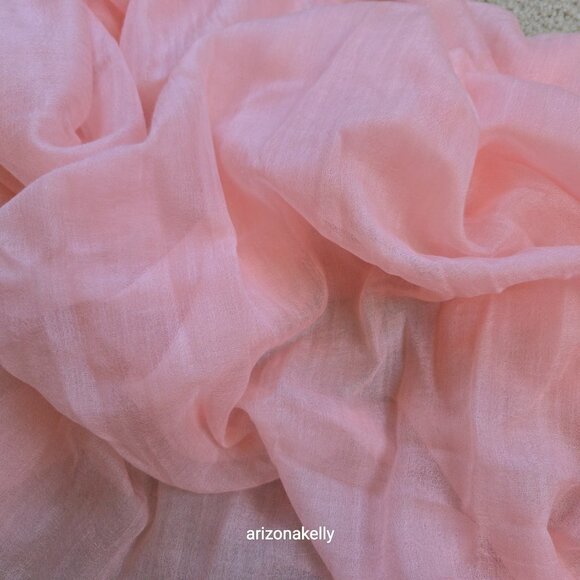 NEW Featherlight Cashmere Scarf Pink Ovcio Tissue Weight - Picture 3 of 12